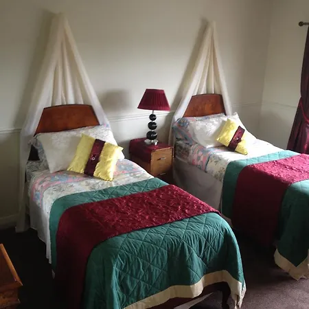 The Country Haven بيت ضيافة بالي بورنيون